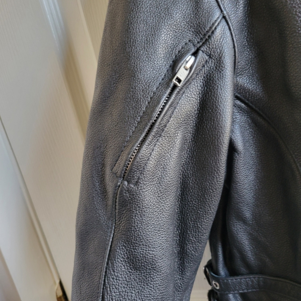 First Classics Leather Jacket Size Medium - image 2
